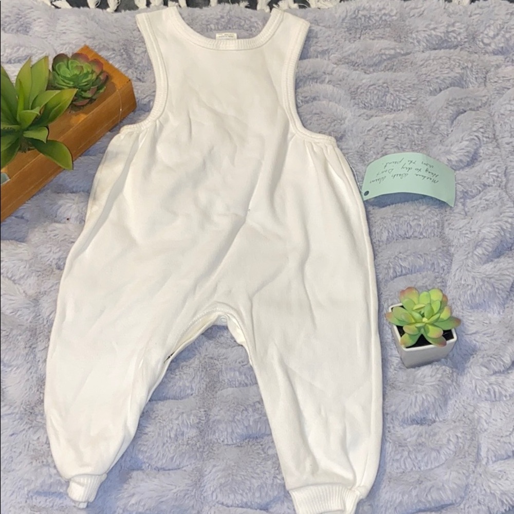 Onsie - Picture 3 of 3